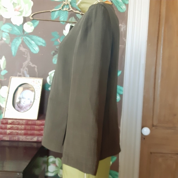 EILEEN FISHER Silk Textured Olive Green Blazer Size Small - Picture 6 of 15